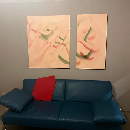 Urban Art Living - Your Temporary